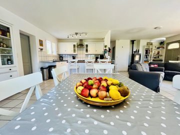 43e47bf044c3f53b2ad69f63bbe75ff40061fd5e04403