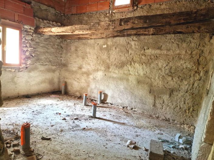 Image No.13-1 Bed House for sale