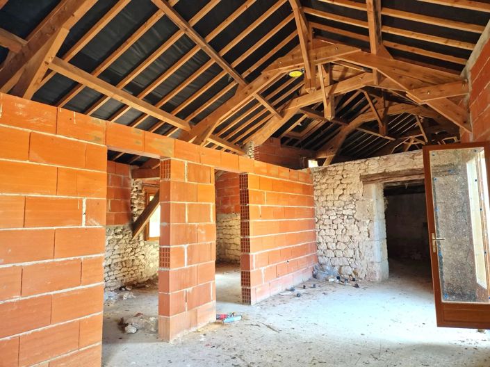 Image No.7-1 Bed House for sale