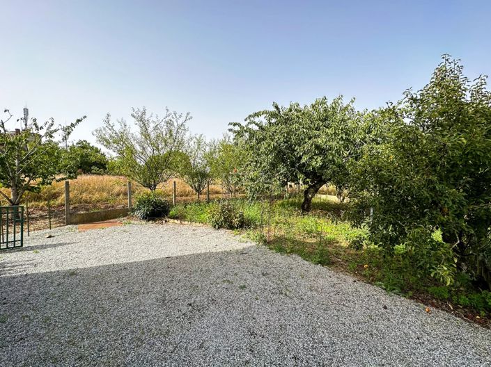 Image No.9-4 Bed House for sale