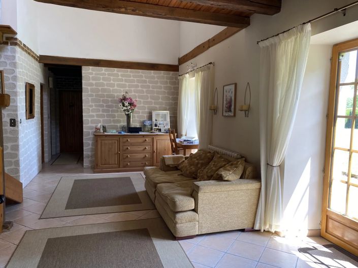 Image No.4-5 Bed House for sale