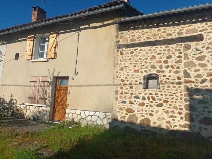 Image No.14-2 Bed Village House for sale