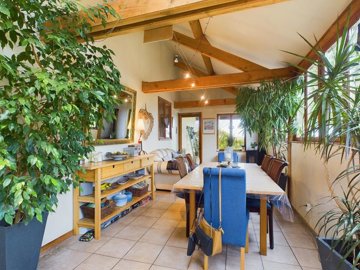 73ccd25ca63408f2d963c6ed814c00243a8e14624a192