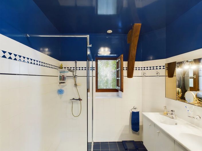 Image No.10-Maison de 6 chambres à vendre à Laval-de-Cère