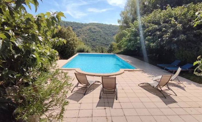 Image No.6-Maison de 6 chambres à vendre à Laval-de-Cère