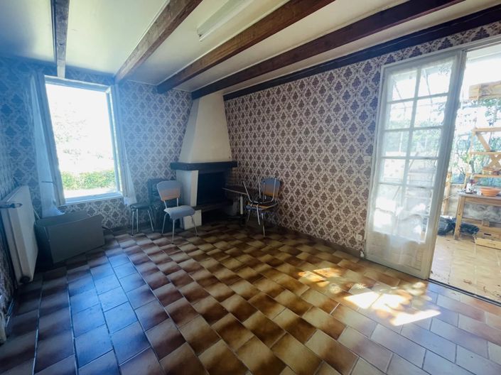 Image No.5-2 Bed House for sale