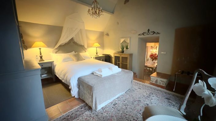 Image No.9-4 Bed House for sale