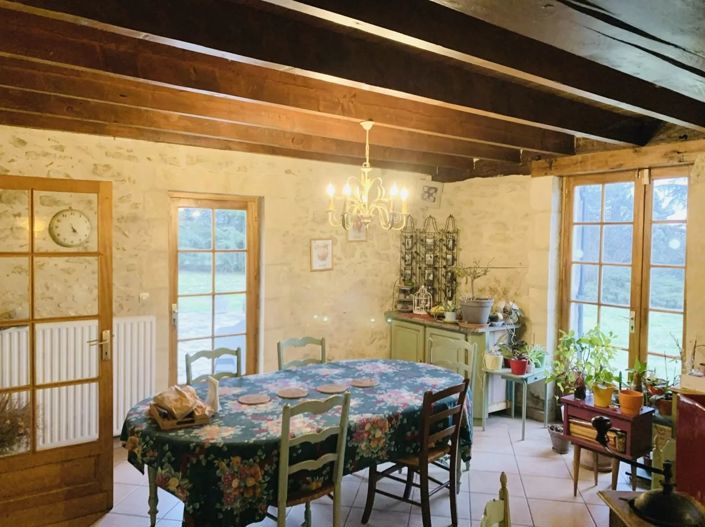 Image No.5-9 Bed House for sale