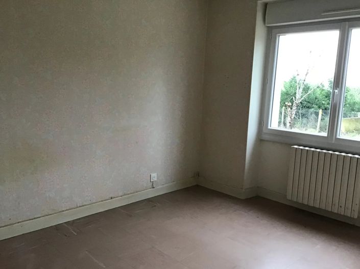 Image No.7-5 Bed House for sale