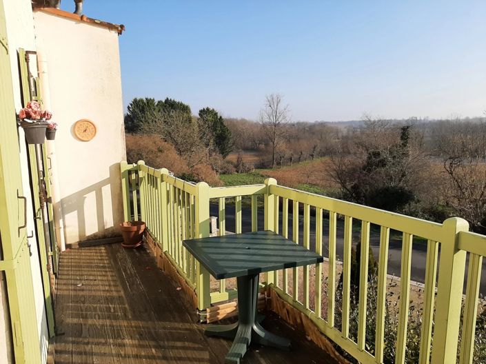 Image No.2-Maison de village de 2 chambres à vendre à Aubeterre-sur-Dronne