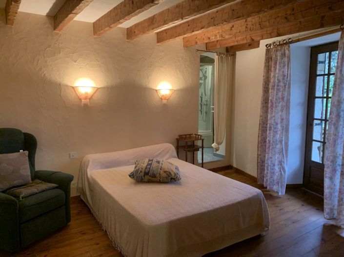 Image No.12-5 Bed House for sale