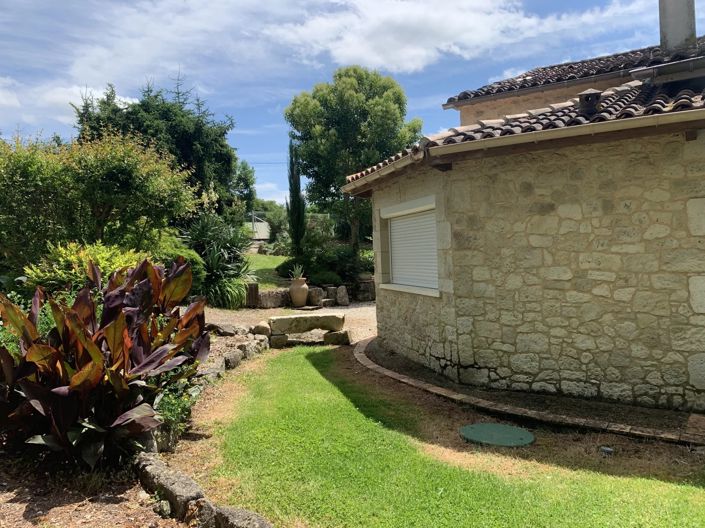 Image No.9-5 Bed House for sale