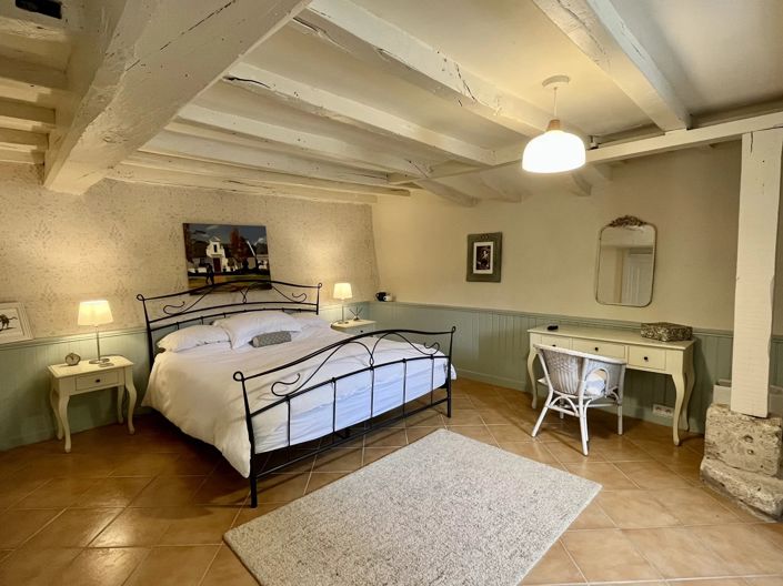 Image No.8-Maison de village de 4 chambres à vendre à Saint-Paul-Lizonne