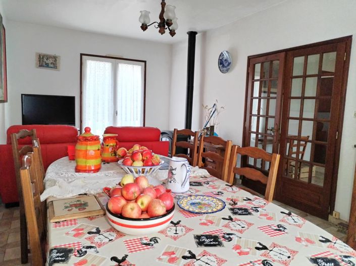 Image No.5-Maison de 4 chambres à vendre à Aigre