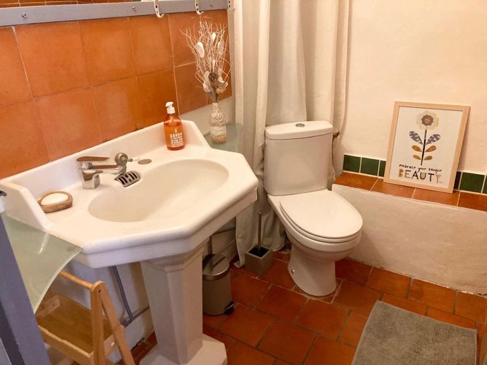 Image No.8-4 Bed Village House for sale