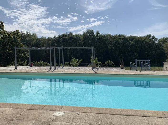 Image No.4-11 Bed House for sale