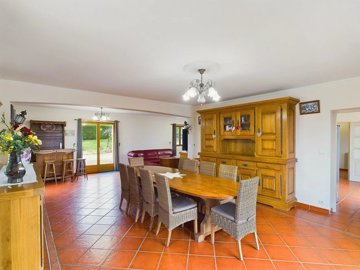 20f7bad2432661683671b5c22dddac557eb5e0f229200