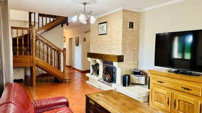 92cf577af47be3a5a2072b9c39400a46b53997f5d8403