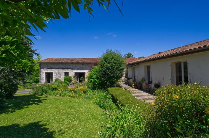 Image No.6-Maison de 2 chambres à vendre à Villefagnan