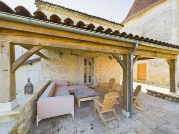 f0c674f2434c33f44bedaf5a823d04c62b4e09ca7e192