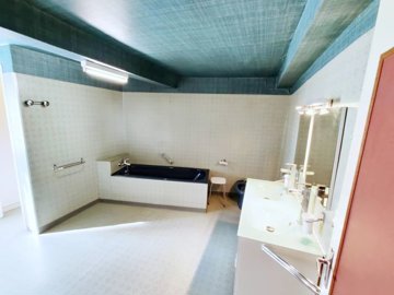 4783fe7489a507d04ea0c4ac863a182ba322a43efa192