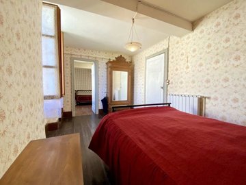 1850c87699aff3345f3d2e4cc22d11f9f2e7bc5527192