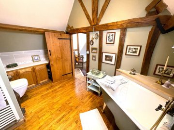 812a5e1adedbf05a763341d7d3af679880cc7faed3192