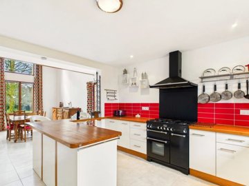 324a9bc9a0418ec1025e15d827085ce2f01451ca16192