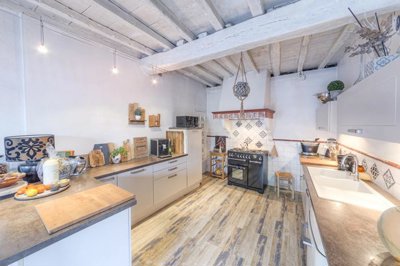 058febe07163dd661f523d9804f47ca8aa294c191b192