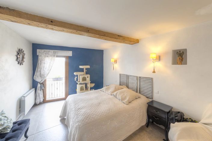 Image No.9-Maison de 7 chambres à vendre à Montesquieu-des-Albères