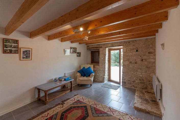 Image No.13-4 Bed House for sale