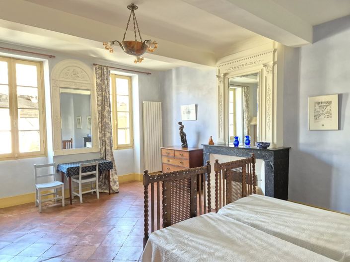 Image No.7-Maison de 10 chambres à vendre à Miradoux