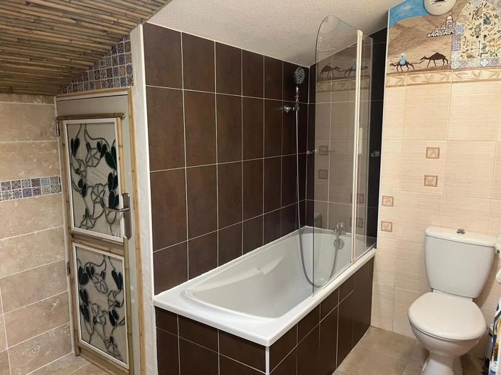 Image No.6-2 Bed Property for sale