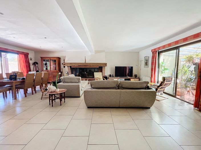 Image No.6-Maison de 11 chambres à vendre à Perpignan