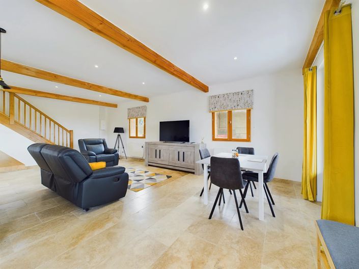 Image No.3-7 Bed House for sale