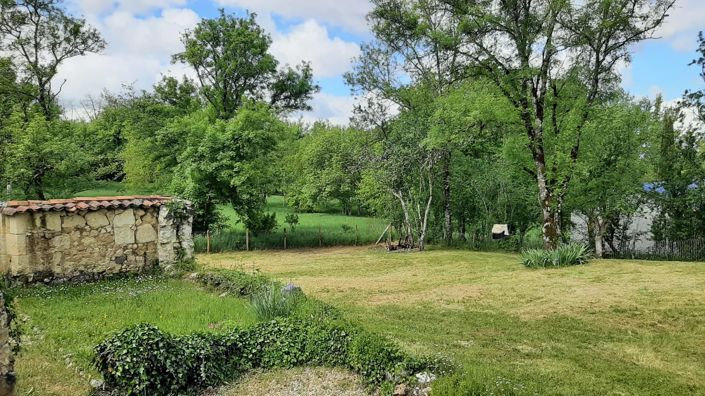 Image No.2-3 Bed Village House for sale