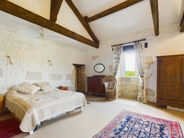 92cc0ce790d50e0b4bc1007fb00396ce40575f826d192