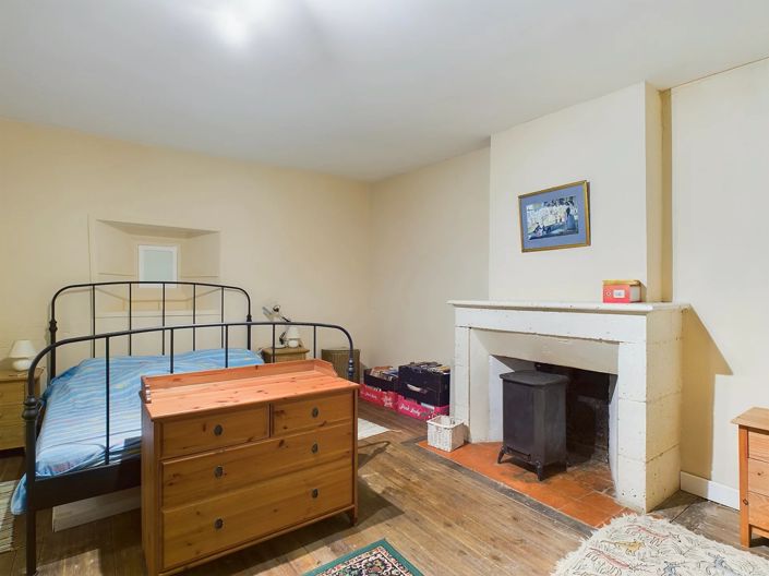 Image No.8-Maison de 4 chambres à vendre à Comberanche-et-Épeluche