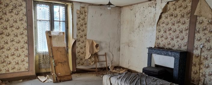 Image No.11-3 Bed Village House for sale