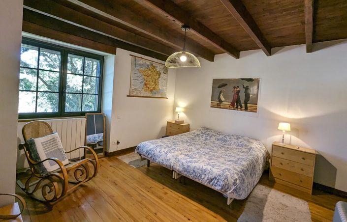 Image No.5-6 Bed Farmhouse for sale