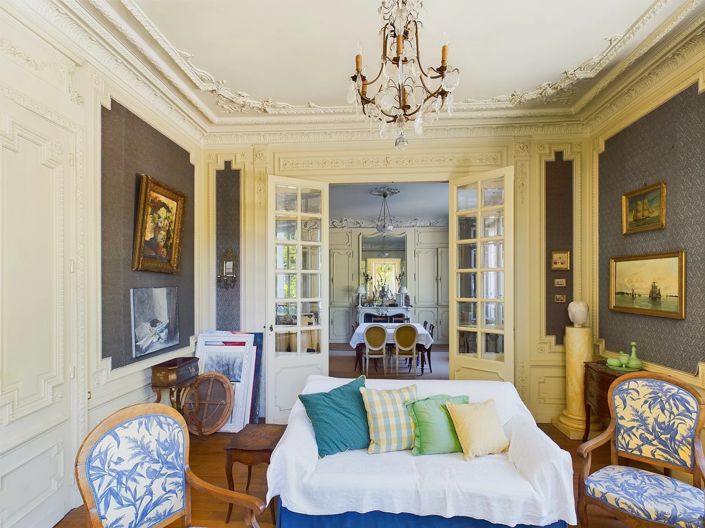 Image No.5-6 Bed House for sale