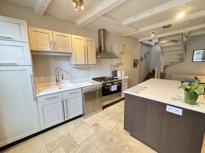 Image No.5-Maison de 5 chambres à vendre à Nanteuil-en-Vallée