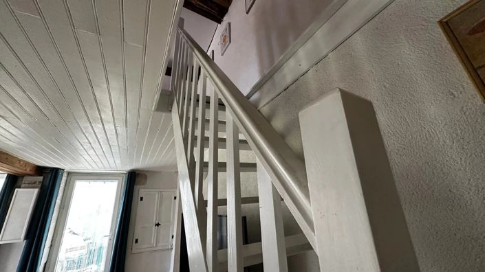 Image No.11-2 Bed House for sale