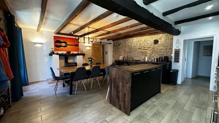 Image No.7-2 Bed House for sale