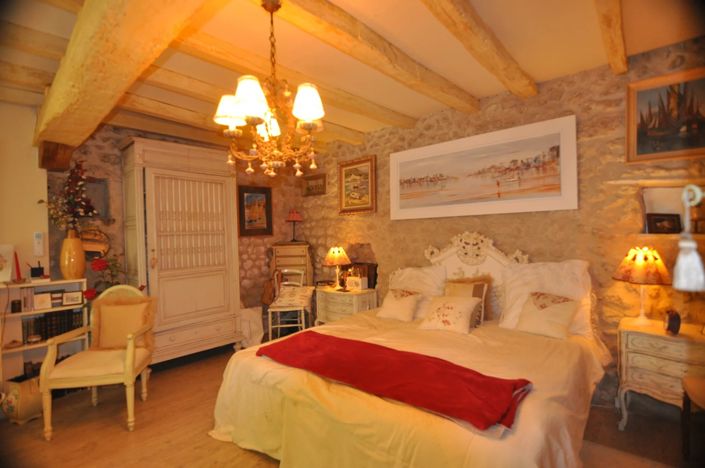 Image No.14-3 Bed House for sale