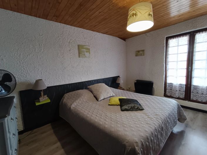 Image No.6-7 Bed House for sale