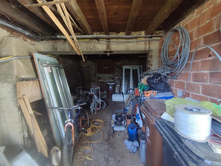 Image No.11-2 Bed House for sale