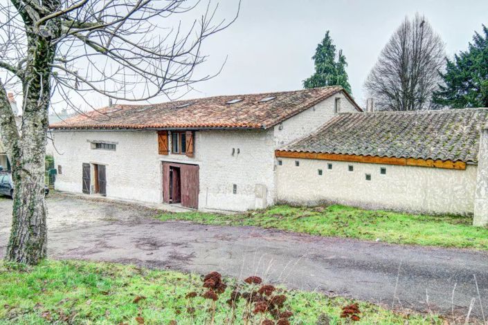 Image No.12-Ferme de 3 chambres à vendre à Chalais