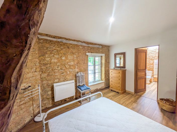 Image No.5-3 Bed Village House for sale