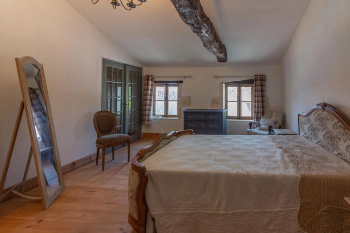 Image No.5-4 Bed House for sale